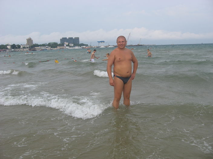 на море