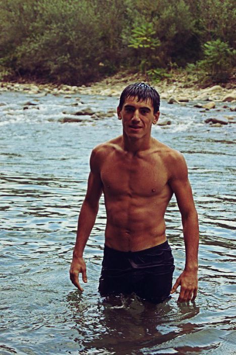 На море