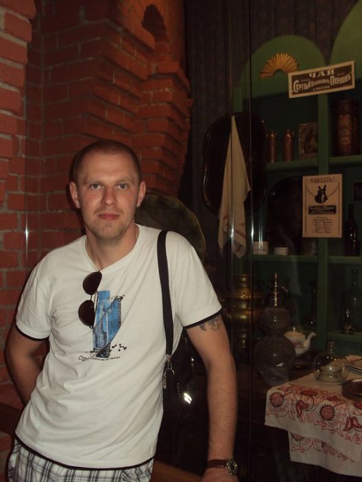 я                       !