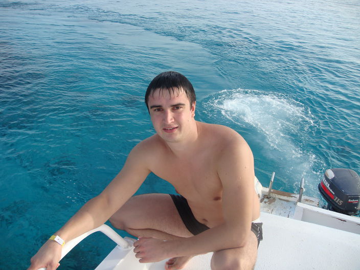Море