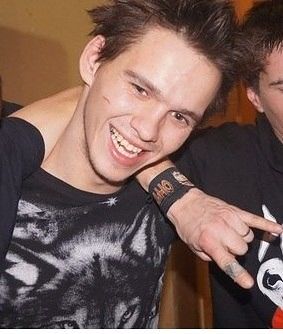 Заголовок =)