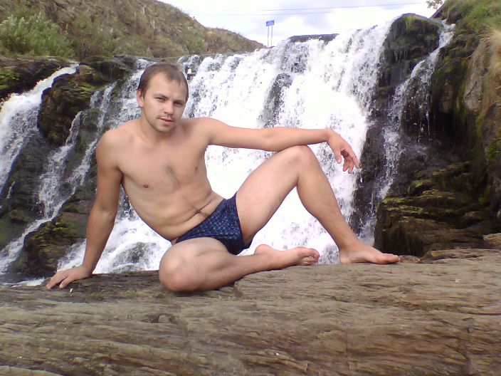 я на водопаде