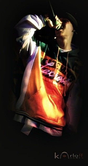 на гастролях