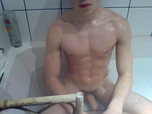 Я в ванной в 2012