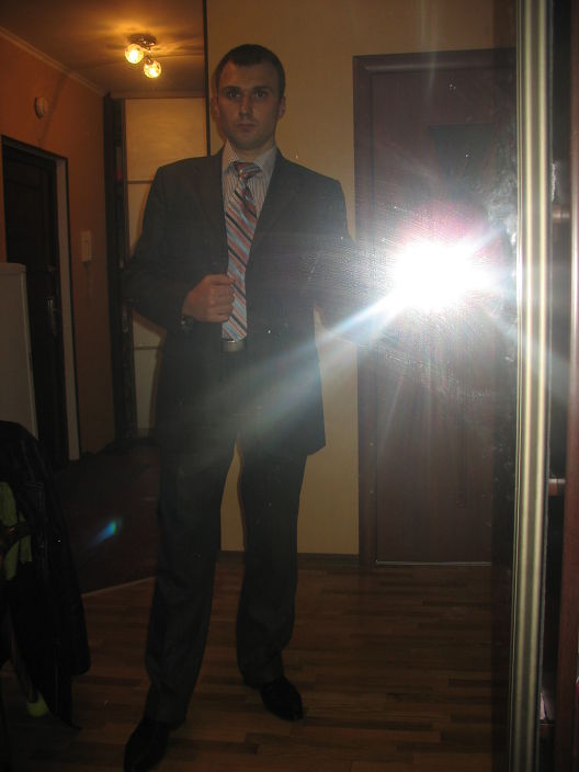 I  am ))